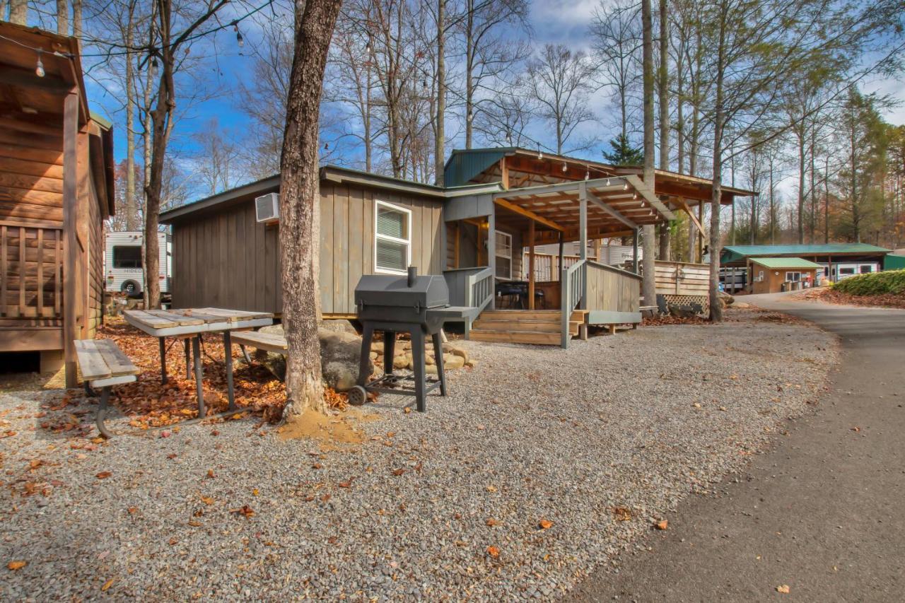 Arrow Creek Camp And Cabins Gatlinburg Extérieur photo